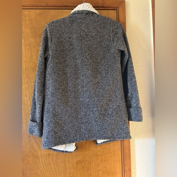 Abercrombie & Fitch Off-White And Gray Textured Sweater Cardigan - Picture 3 of 7